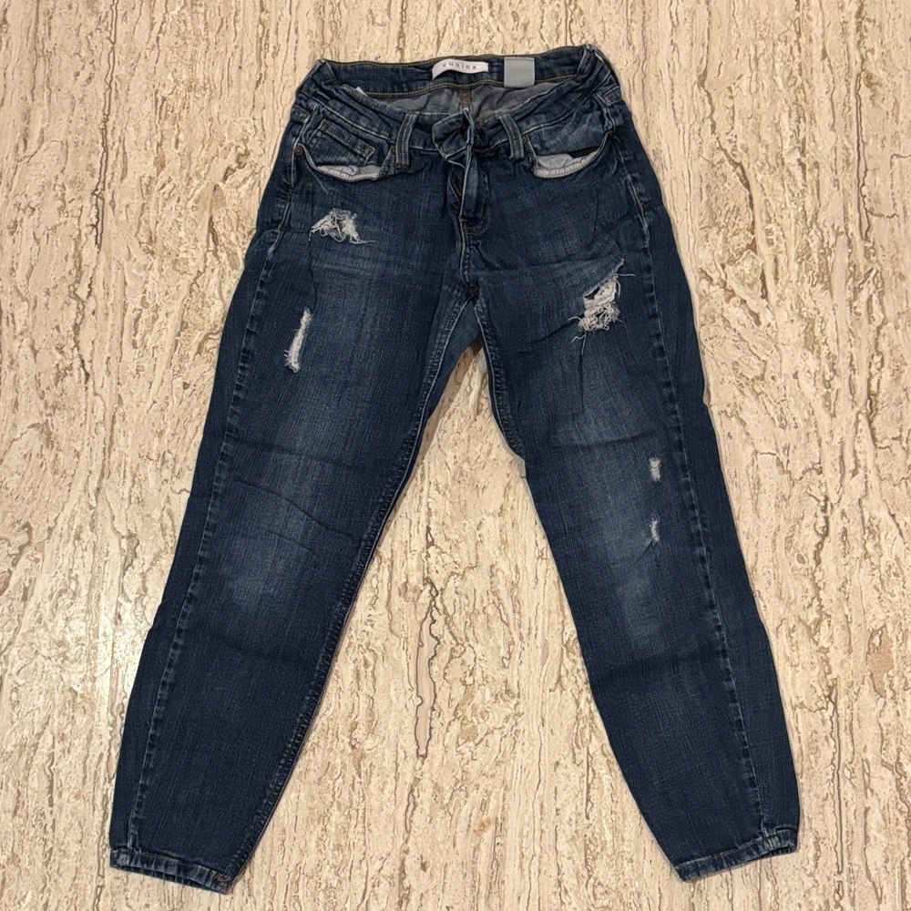 Eunina Distressed Skinny Jeans – Size 26